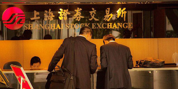 ECONOMÍAChina asegura estabilidad de sus mercados y que el yuan no profundizará devaluación